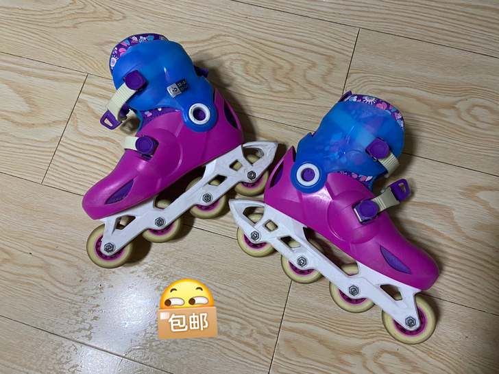 迪卡侬轮滑鞋，32-34码