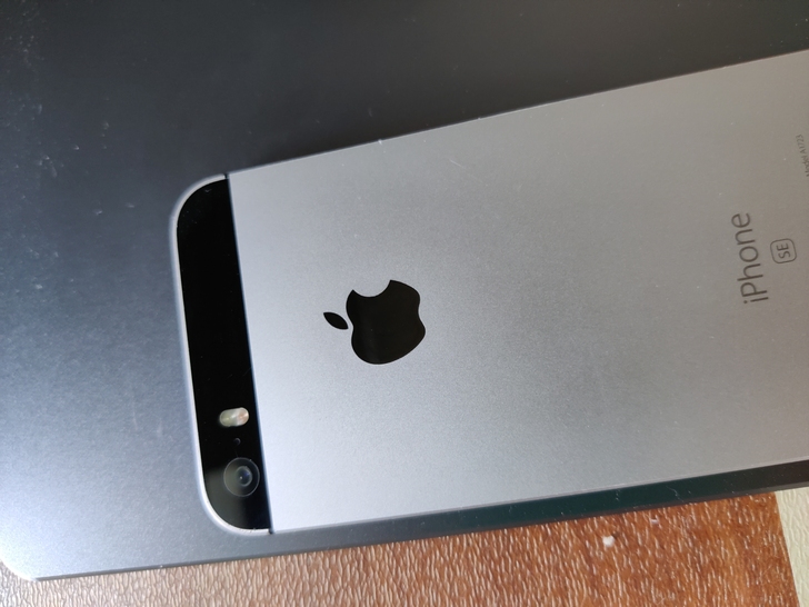 iPhoneSE 深空灰 16G 全网通 ...