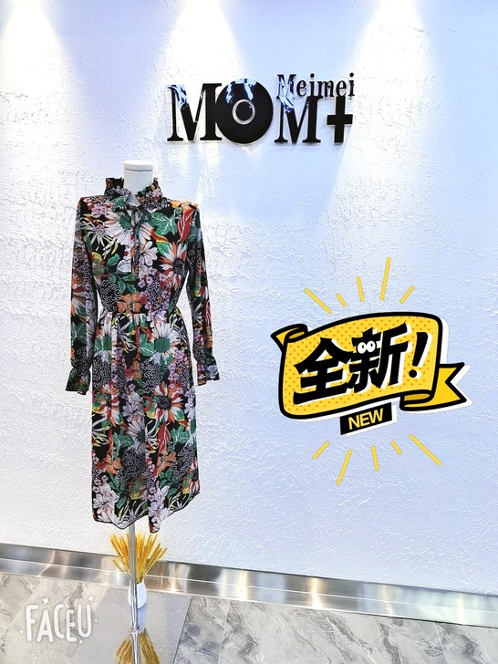 连衣裙，服装店不干了，现挥泪大甩卖，原价1...