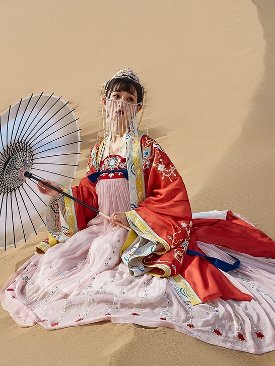出租汉服   十三余小豆蔻鹿王梵音 都城南...