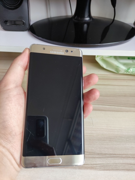 三星note FE 4+64G、成色95新...