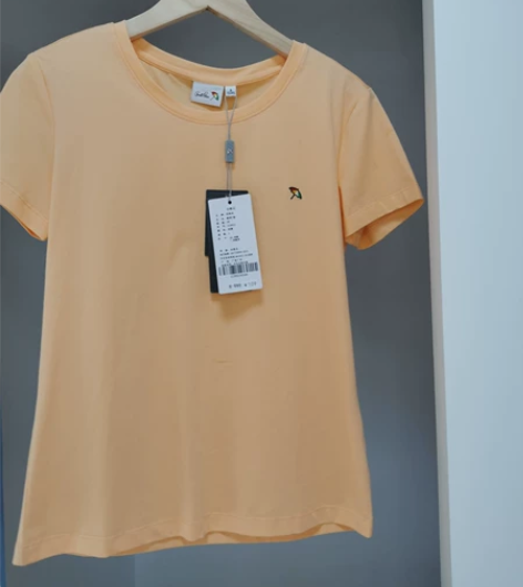 实体店夏装清仓   花花公子旗下花雨伞T恤...