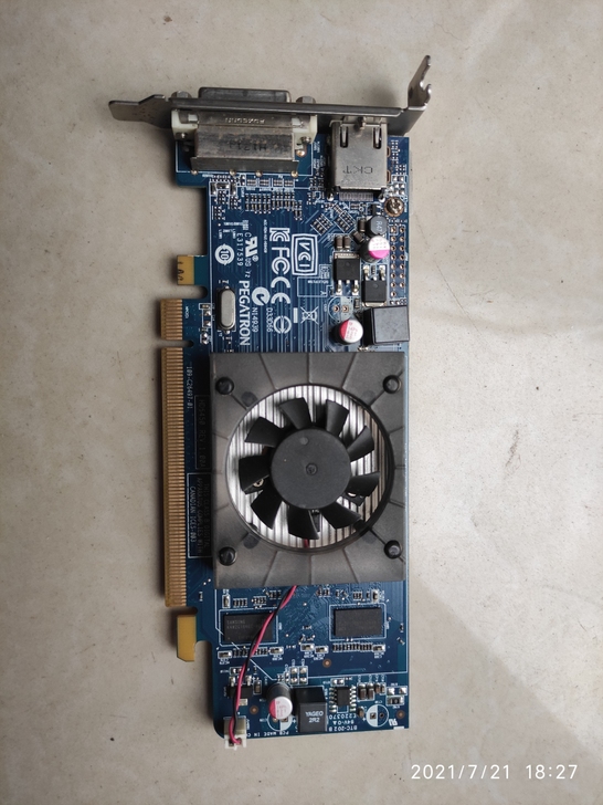 联想电脑主机拆机显卡，刀卡 。HD6450...