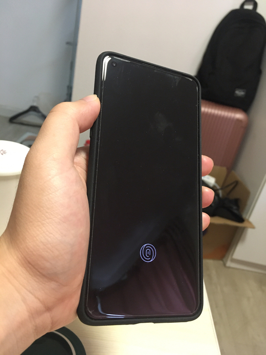 一加9R 12+256 黑色 买了一个月左...