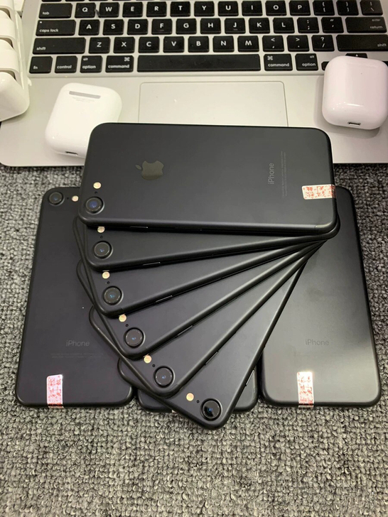 苹果7全新机未使用2020年生产iphon...