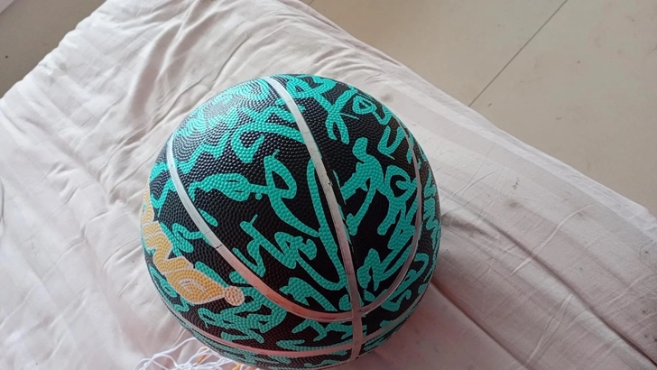 转让闲置体育馆比赛篮球 全新包装 篮球 7...