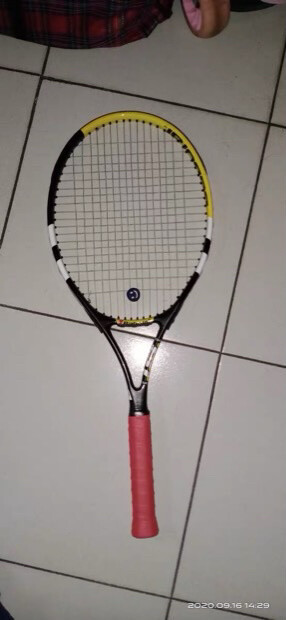 百宝力网球拍