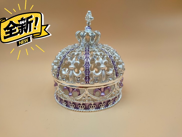 全新 锡合金紫色小皇冠首饰盒  38元包邮...