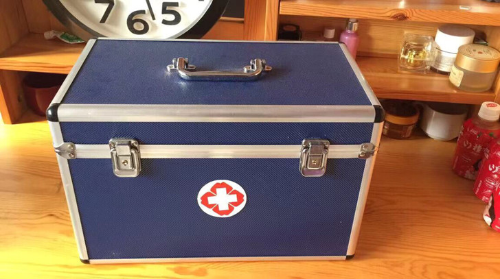 （全新）厂家直销家用铝合金医药箱出全新 诊箱