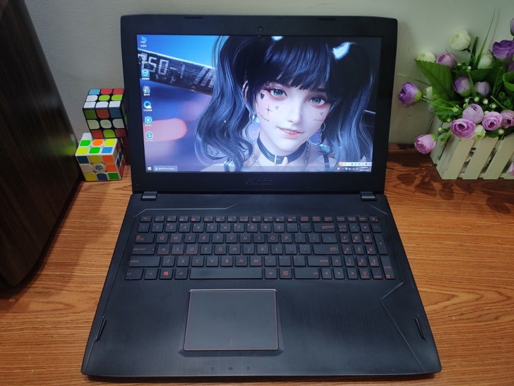 1060华硕飞行堡垒FX60V游戏本笔记本...