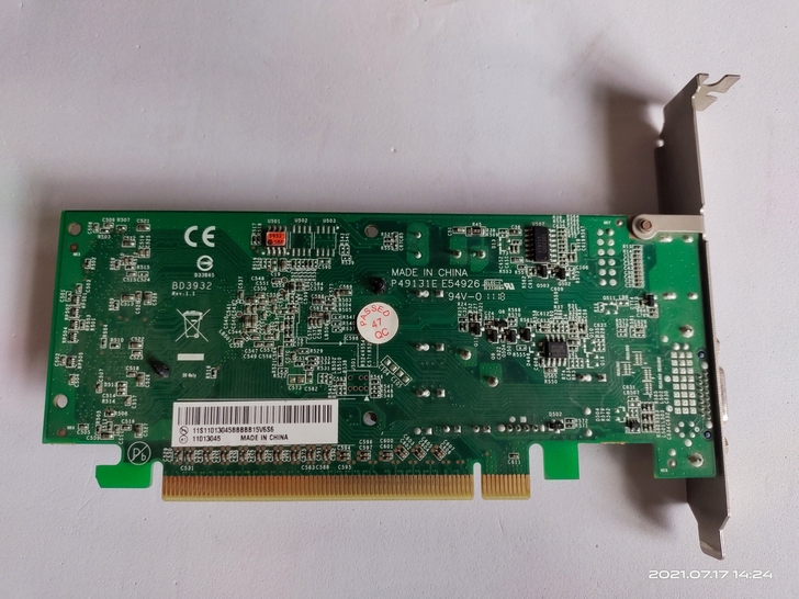 联想电脑拆机后的老HDMI的显卡，