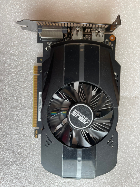 华硕GTX1050Ti  4Ｇ显卡，4Ｇ美...