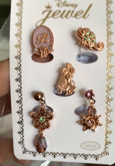 白雪公主耳钉，戒指，毛怪耳环，