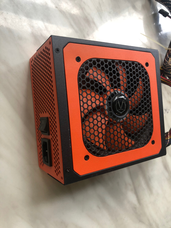 爱国者 黑暗骑士 机箱电源 ，成色好 没有...