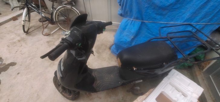 60v哈啰换电电动车，买了一年，用了半年，...