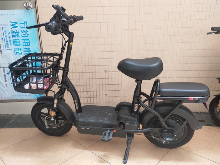 高明区荷城哈啰棒途智能电动车。