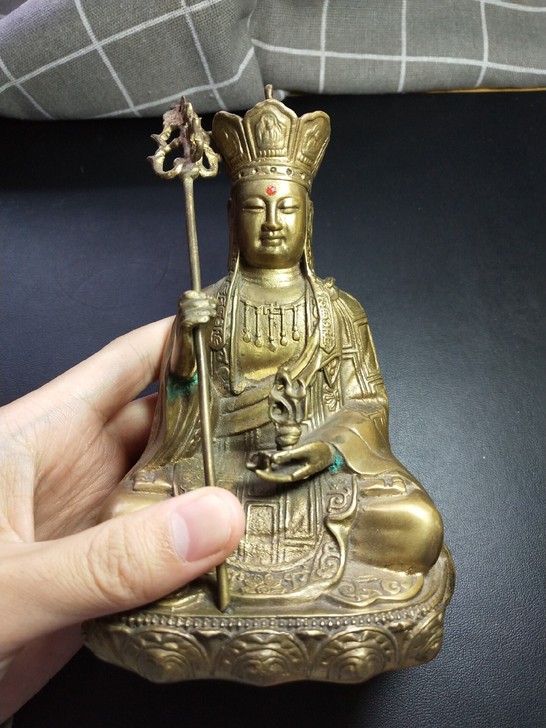 铜佛像一尊
