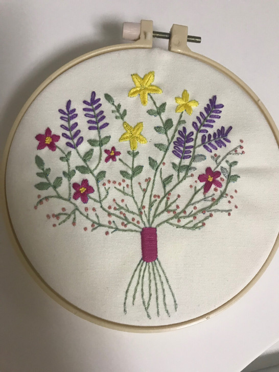 简约刺绣画,自画自绣
