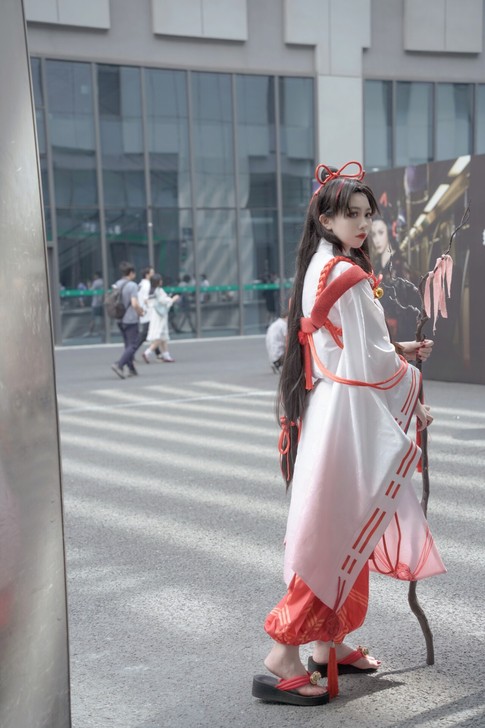 暂挂，出阴阳师缘结神cos大全套没有鞋子，...