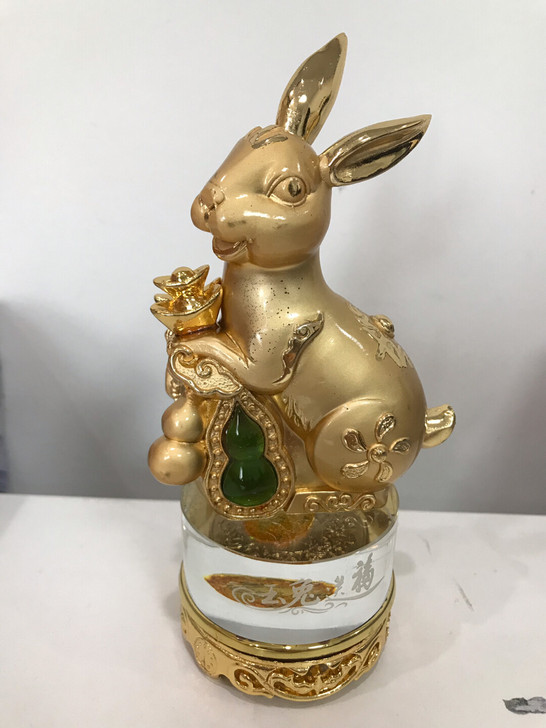 金兔送福鎏金摆件，礼盒包装，高约17cm，...