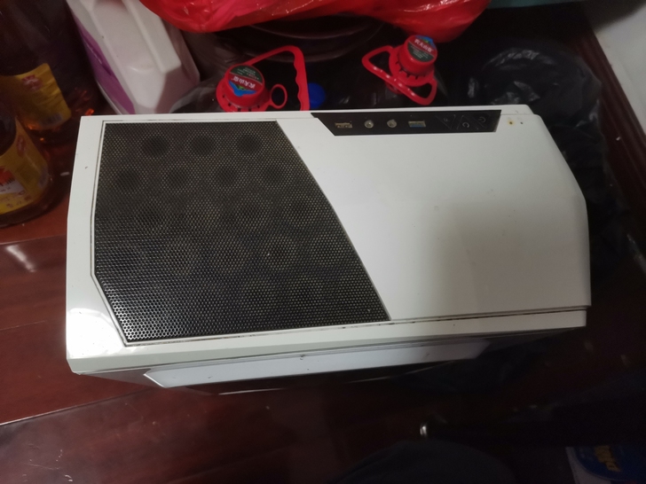 出一个闲置主机 配置是 处理器amdx4 ...