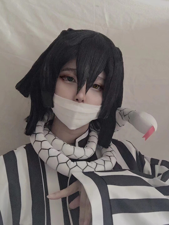 伊黑小芭内cos服