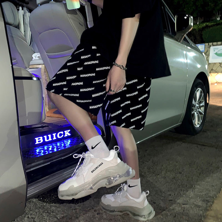 ins学生高街满印潮牌短裤男夏装港风大码显...