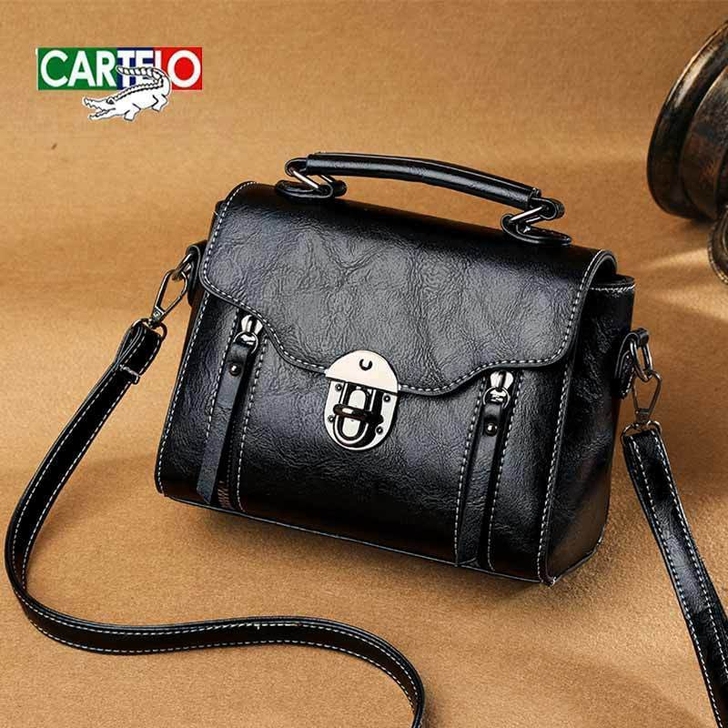 品牌卡帝乐鳄鱼小包包,女2021新款潮复古...