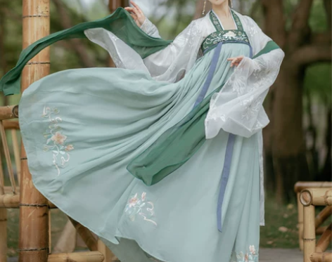 汉服古月坊虞瑾原创正品一片式刺绣对襟齐胸襦...