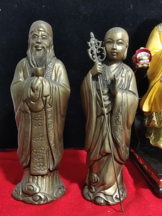 铜佛像两尊通走，高19.5－20.5厘米，...