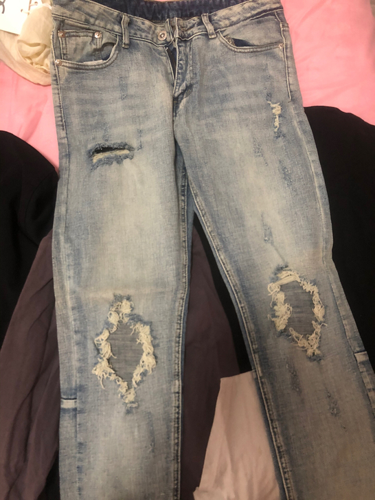 做旧色破洞拉链牛仔裤高街