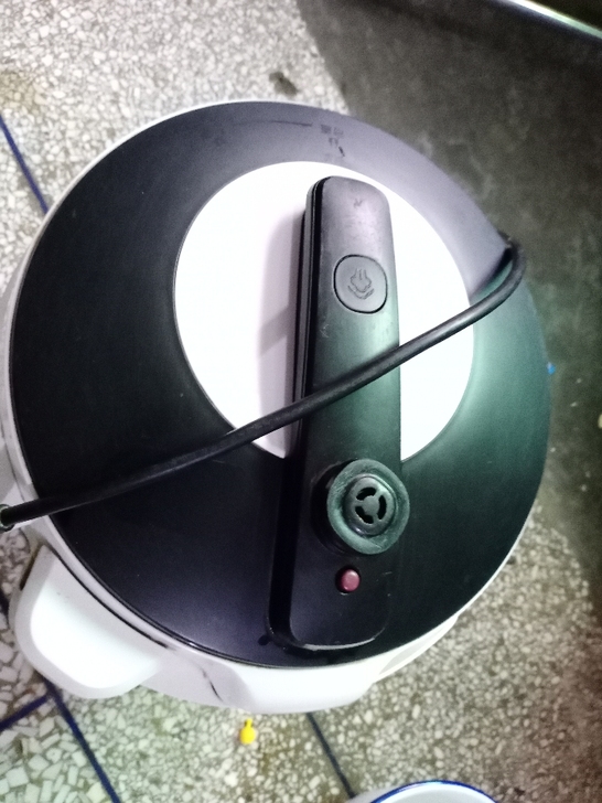 电压力锅美的牌