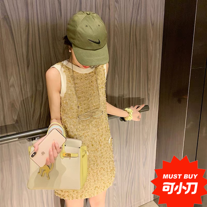 小香风绝美连衣裙，鹅黄色S码，上身温柔可爱...