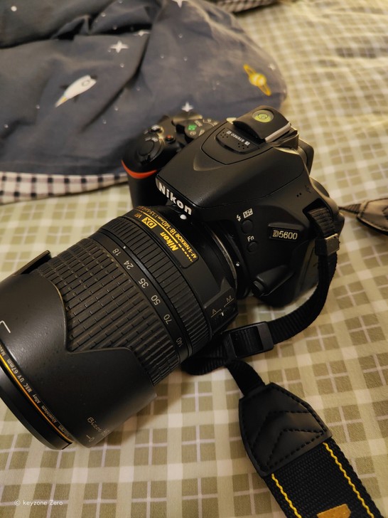 尼康D5600 套机镜头18-140