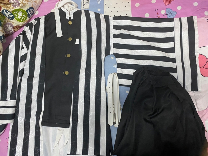 鬼灭之刃cos蛇柱小芭内