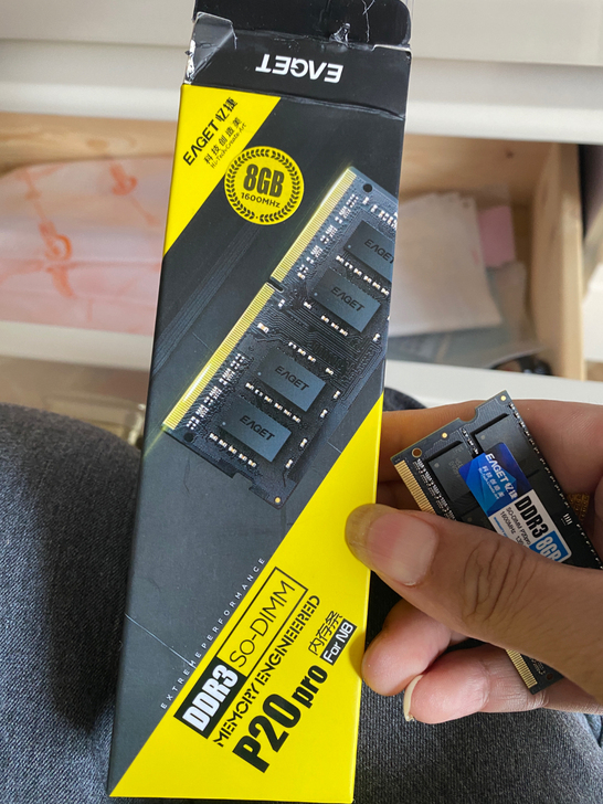 全新忆捷8G笔记本内存1600   买错了...