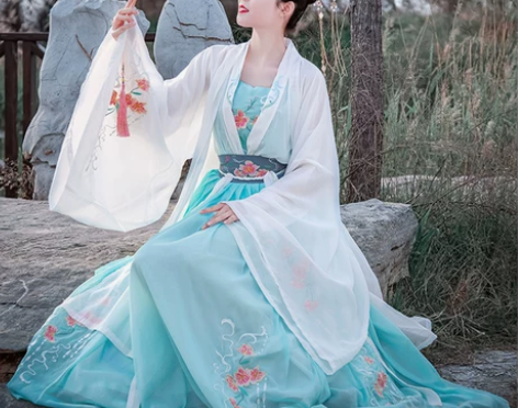 转卖:蝉佩蝉佩汉服女中国风宋制对襟齐腰襦裙...