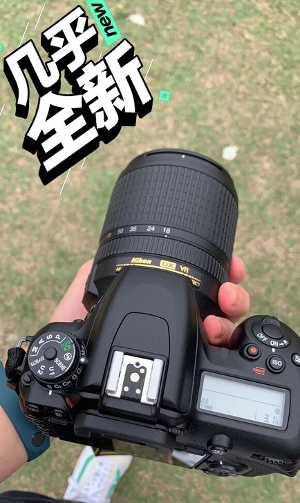 去年某东购入，尼康D7500，+18-14...