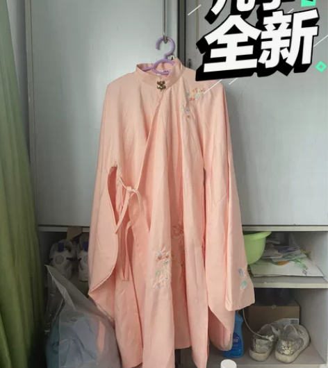 仙楚姬明制汉服，买来拍照的只穿过几次 扣子...