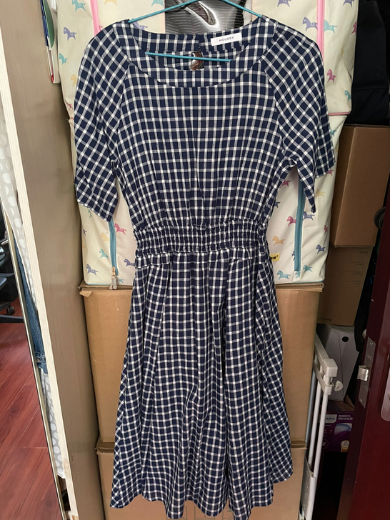 MOUSSY 格子连衣裙 后面小露背 裙子...