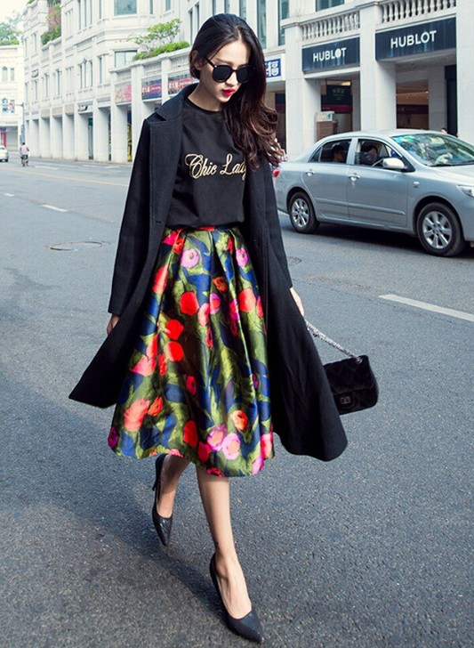 女装新款大牌印花伞裙复古高腰百褶中长A字大...