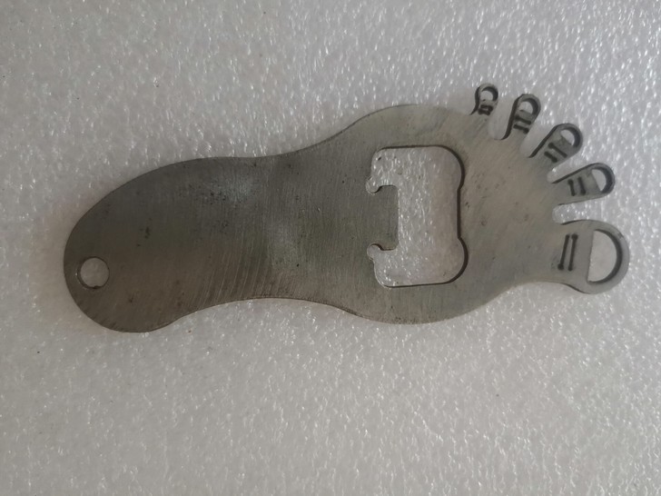 小脚丫型啤酒开瓶器，黑武士开瓶器，总共两个...