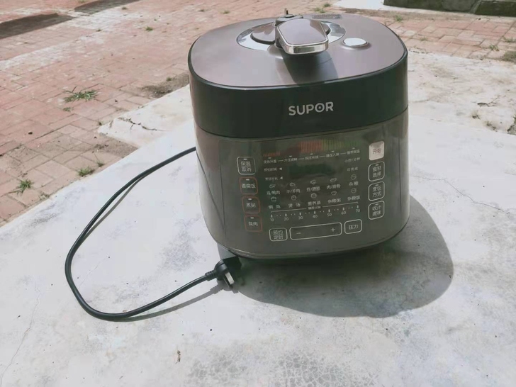 电饭锅，门店不干了，处理多余物品