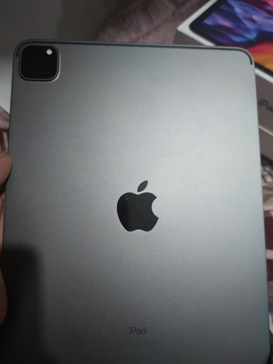 ipad pro 2020款  128G，...