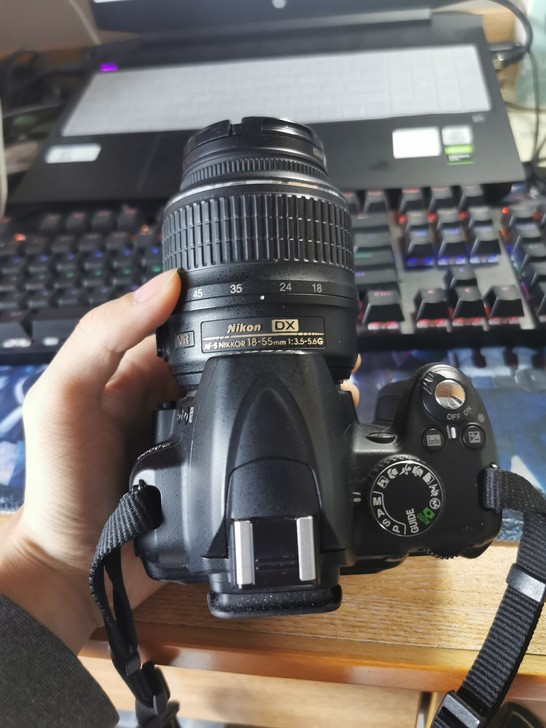 不刀!!!尼康d3000 老机子 从家里翻...