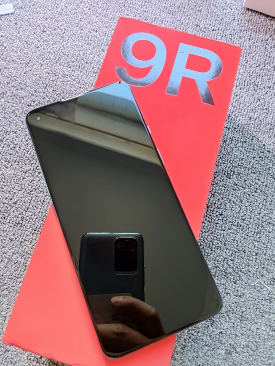 一加 OnePlus 9R 5G旗舰120...