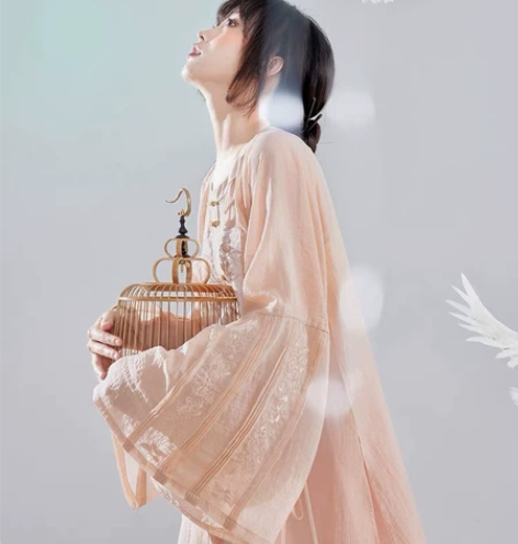 七月夕国风汉服 晓分 明制改良圆领对襟绣花...