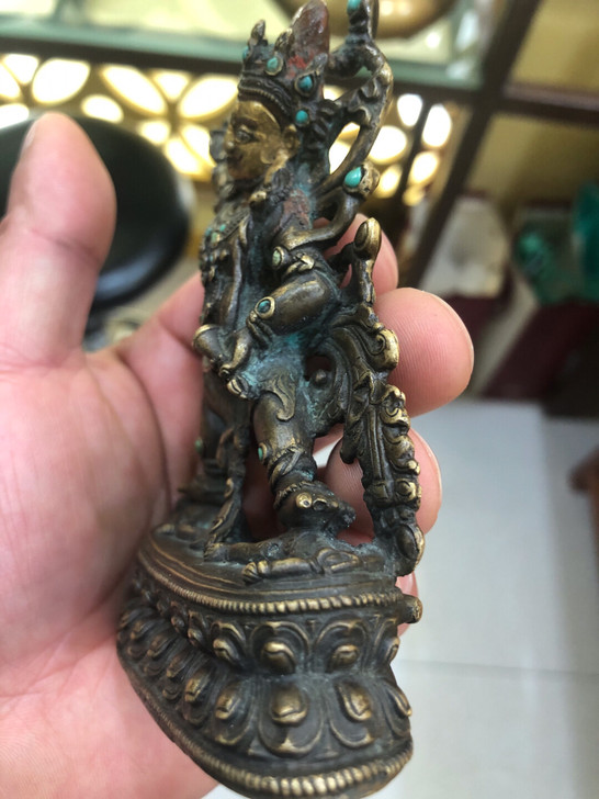 老铜佛像，喜欢的朋友可以点右下角我想要私聊...