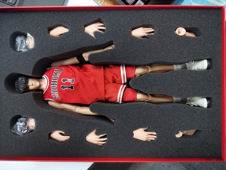 NOVA 灌篮高手 流川枫 三头雕，全新仅...