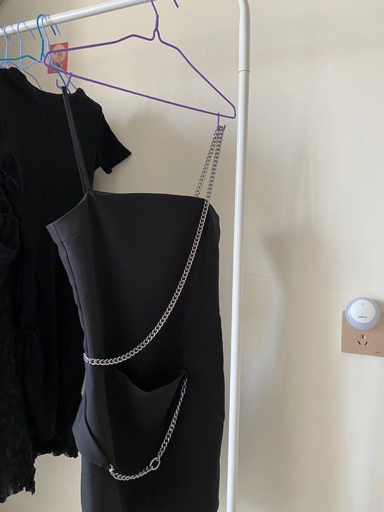 新旧程度 全新!一次没穿过!放着才找出来